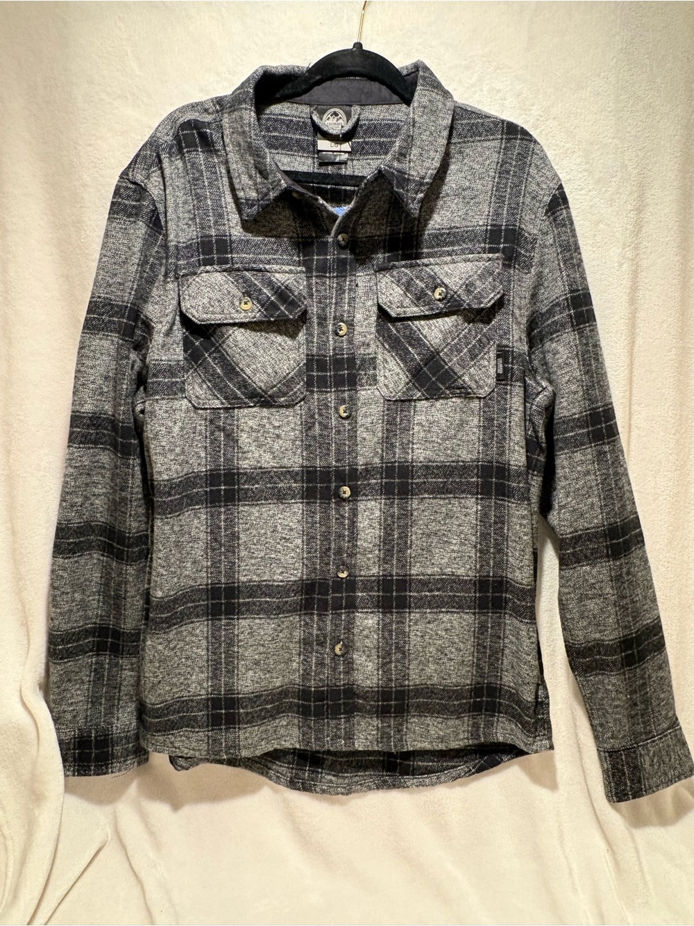 Men's Black & Gray Plaid Button-Down Shirt Jacket
